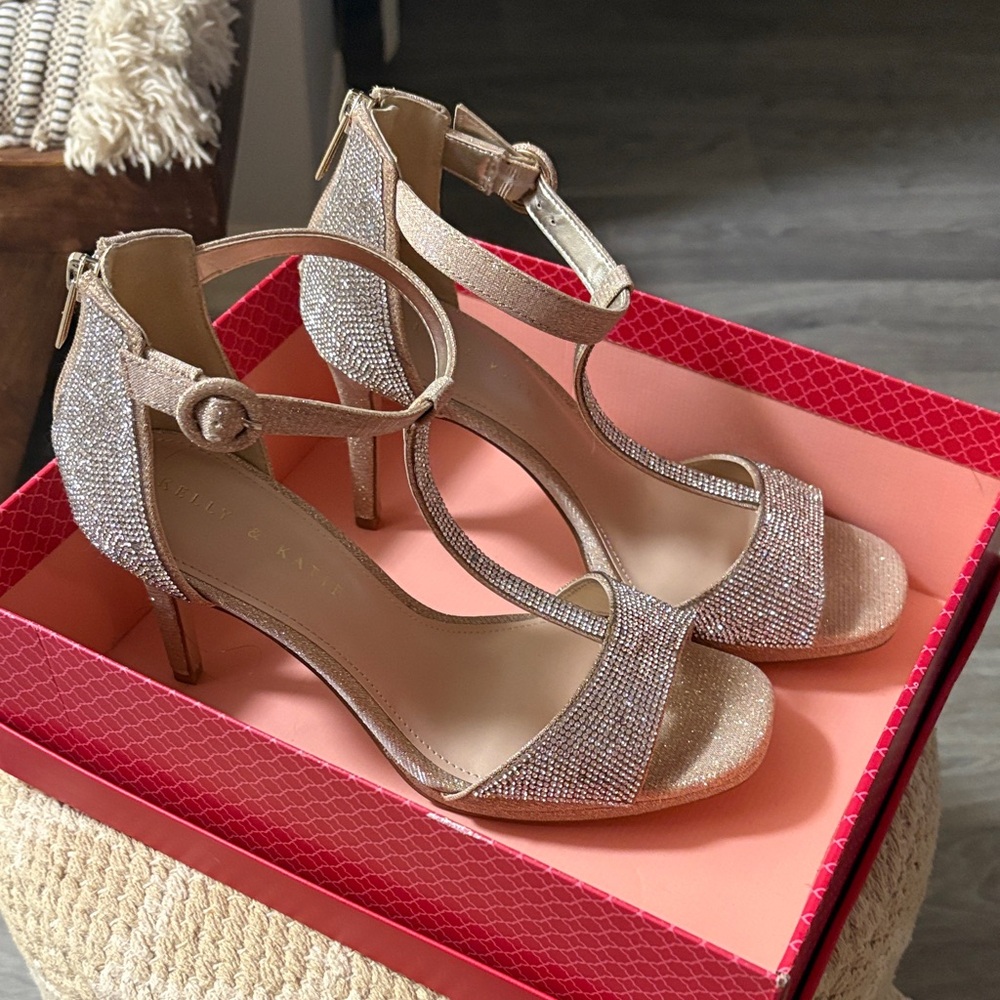 Kelly & Katie 9-1/2M Champagne Rhinestone Heels Never Worn